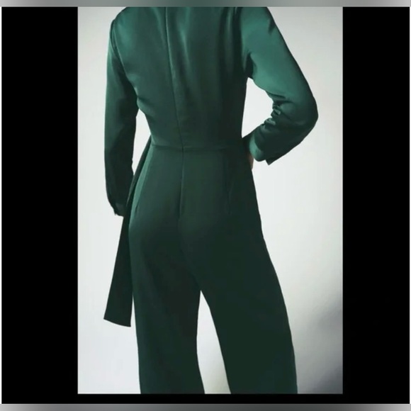 Green shiny jumpsuit - Picture 3 of 12